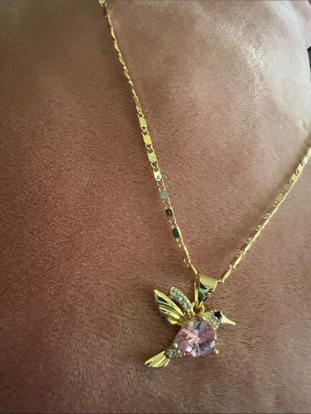 Premier Designs Gold Hummingbird Necklace with Pink Crystal - Picture 4 of 4